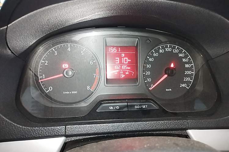Used Volkswagen Jetta 2013 1.6L Manual Comfort Model
