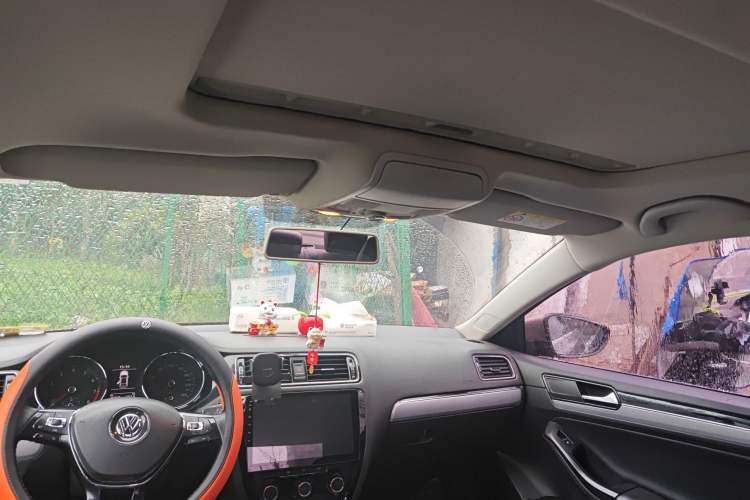 Used Volkswagen Sagitar 2018 280TSI DSG Comfort Model Headliner