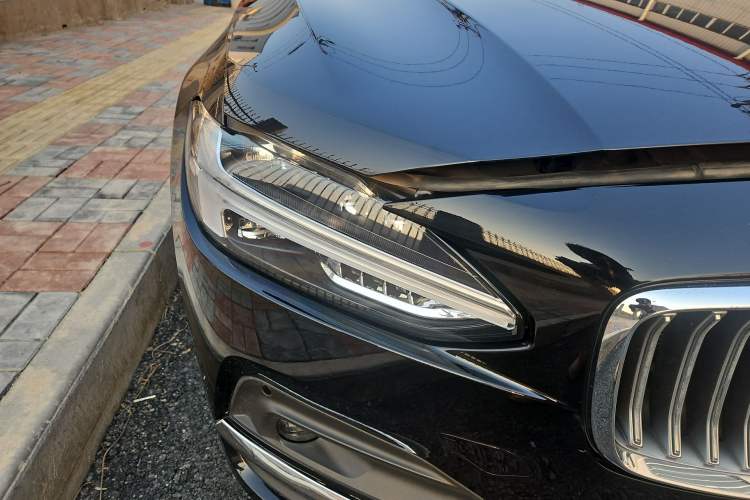 Used Volvo S90 2021 B5 Zhiyi Luxury Edition
