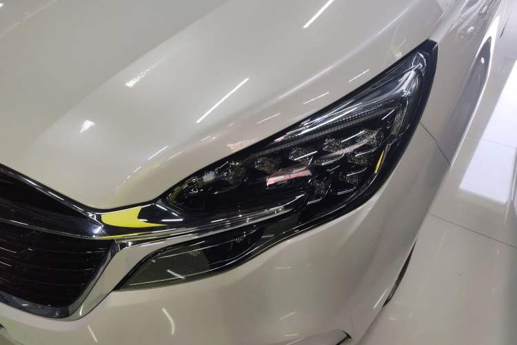 Used Buick GL8 2022 ES Landtrek 653T Comfort Edition