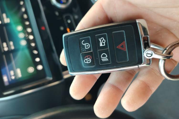 Used Jaguar XEL 2020 2.0T 200 PS S Advanced Elegance Edition