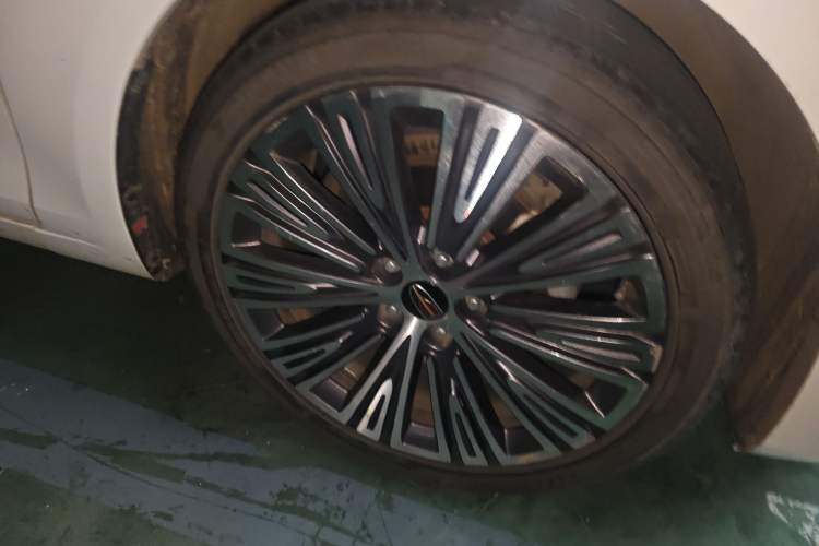 Used Hongqi H5 2022 Classic Model 1.5T DCT Flagship Edition
