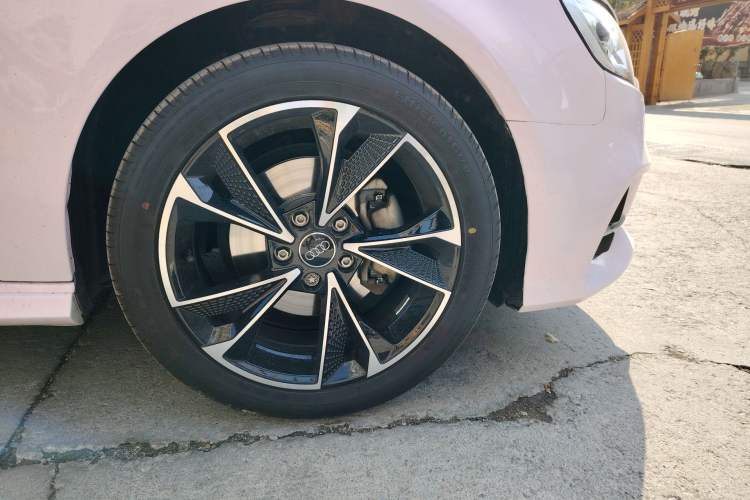 Used Audi A3 2017 Sportback 35 TFSI Fashion Model
