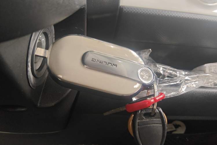 Used Wuling Hongguang MINIEV 2022 GAMEBOY 200km Gaming Edition with Lithium Iron Phosphate