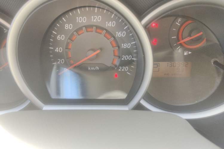 Used Nissan Sylphy 2012 Classic 1.6XE Automatic Comfort Edition Instrument Cluster