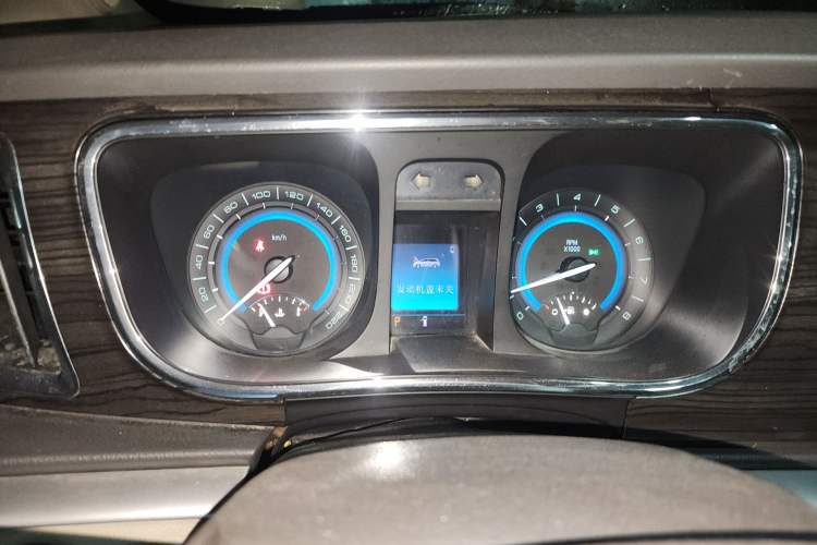 Used Buick GL8 2011 3.0L XT Luxury Business Flagship Edition