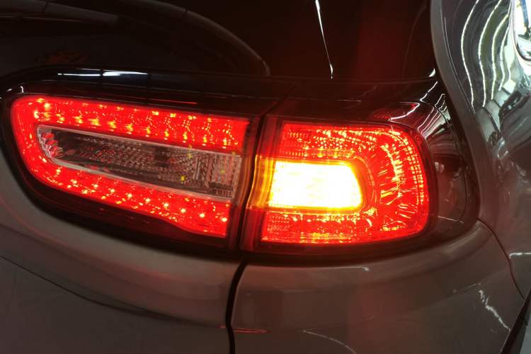 Used Jeep Cherokee 2014 2.4L Luxury Edition