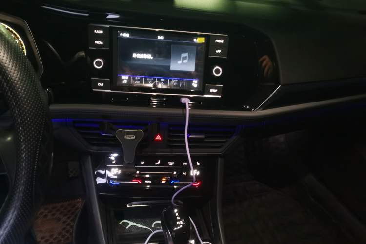 Used Volkswagen Sagitar 2019 280TSI DSG Luxury Model China V Emission Standard