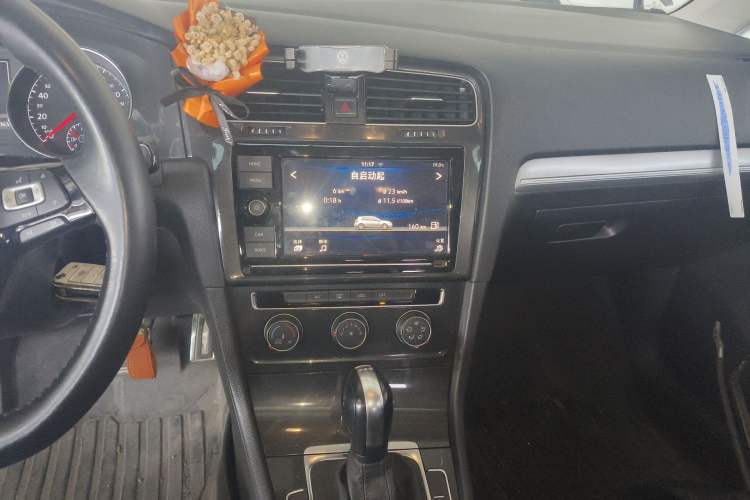 Used Volkswagen Golf 2019 280TSI DSG Comfort Version China V Standard Audio And AC Panel