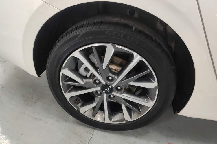 Used Kia K3 2021 Revised 1.5L CVT Fashion Edition