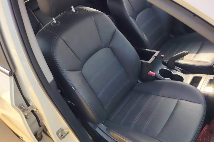 Used BAIC Senova X65 2015 2.0T Manual Elite Edition