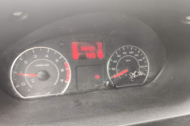 Used Wuling Rongguang V 2016 1.5L Practical Version
