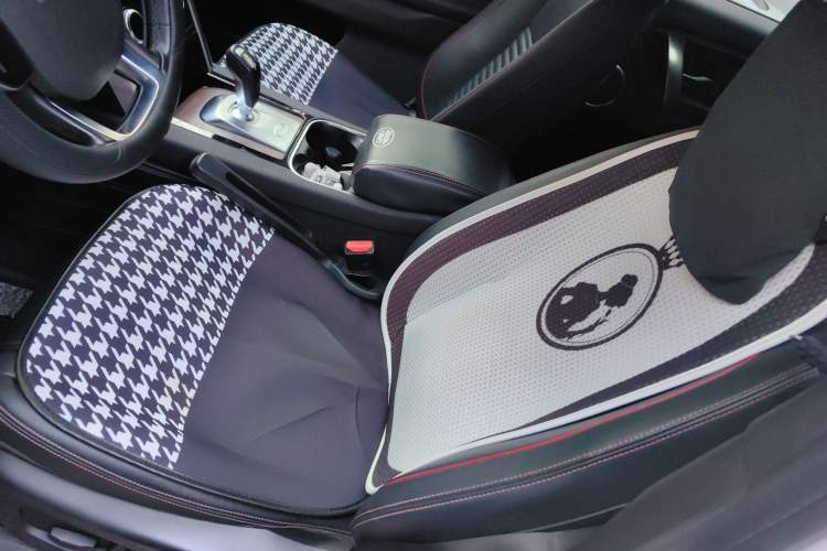 Used Land Rover Discovery Sport 2020 249 PS R-Dynamic Performance Edition