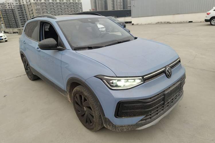 Used Volkswagen Tharu 2025 NewRui 300TSI Prestige Edition
