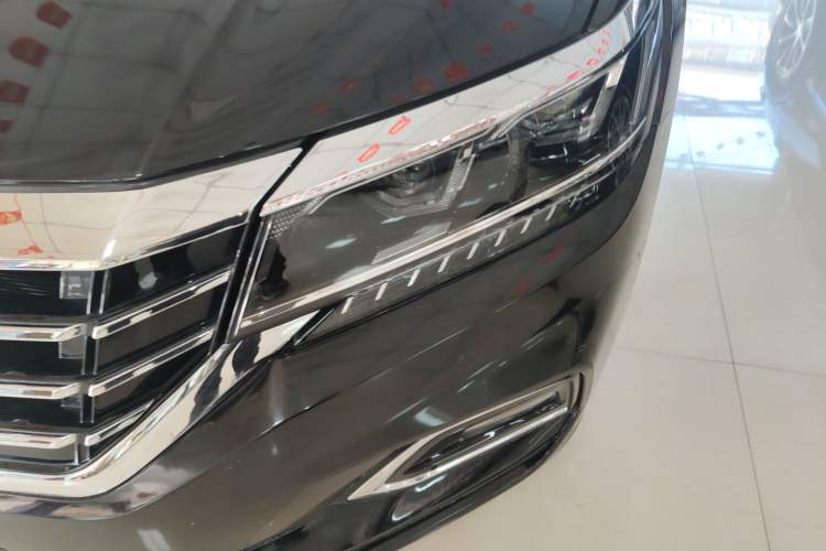 Used Volkswagen Passat 2020 Revised Version 330TSI Luxury Edition China VI Standard