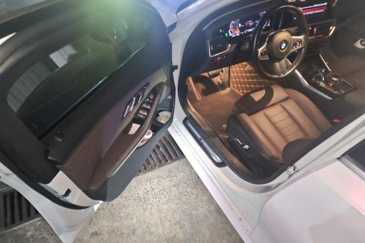 Used BMW 3 Series 2021 Facelifted 320Li M Sport Package
