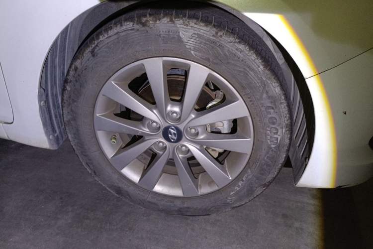 Used Hyundai Mistra 2014 1.8L Automatic Smart GLS Exterior 1