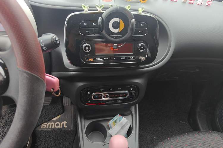 Used smart forfour 2016 1.0L 52 kW Dynamic Edition