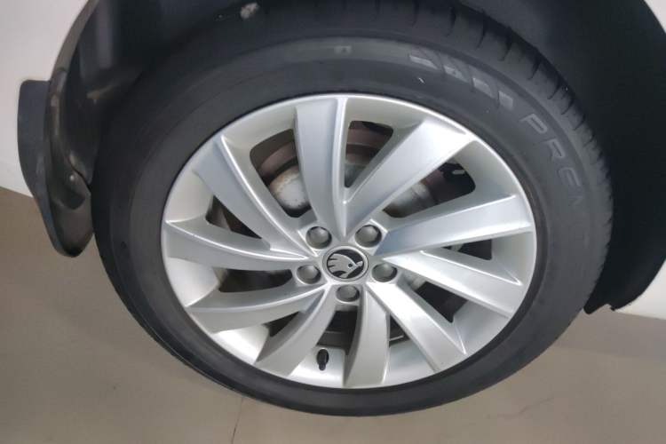 Used Skoda Rapid 2019 1.5L Automatic Comfort Edition China V Standard