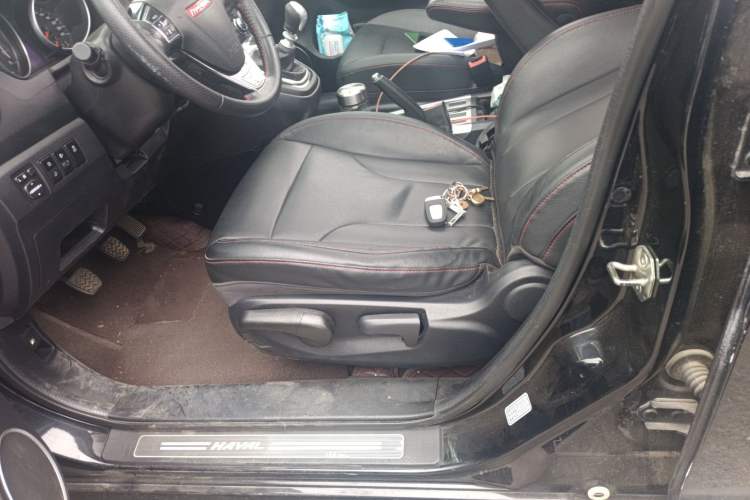 Used Haval H6 2015 Upgraded Model 1.5T Manual Two-Wheel Drive Elite Version