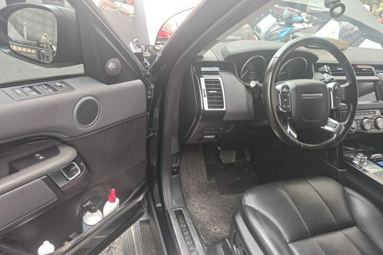 Used Land Rover Discovery 2017 3.0 SC V6 SE