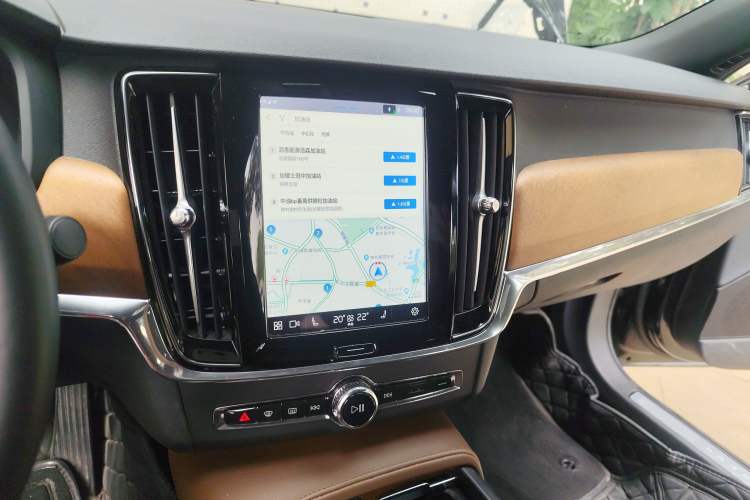 Used Volvo S90 2024 B5 Zhiyi Luxury Edition Audio And AC Panel