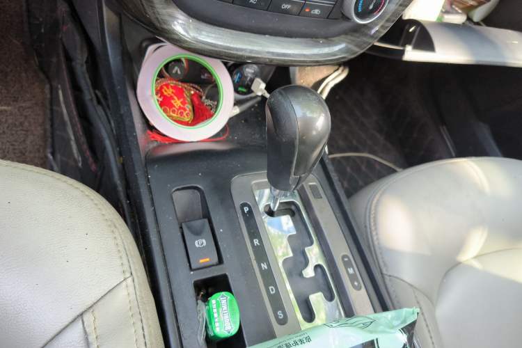 Used Bestune X80 2015 2.0L automatic comfort version