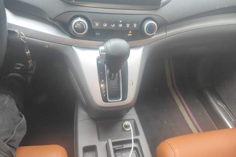 Used Honda CR-V 2013 2.0L 2WD Classic Edition