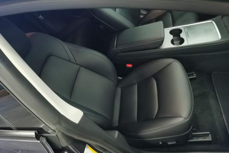 Used Tesla Model 3 2022 Performance High-Performance All-Wheel-Drive Version