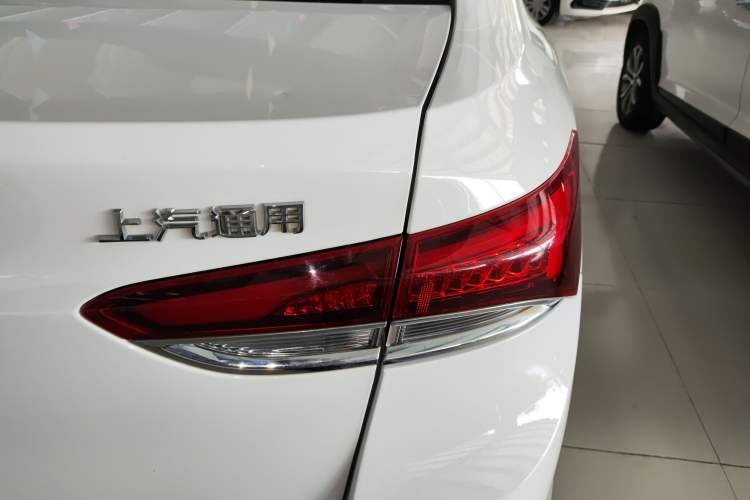 Used Buick GT 2021 Revised Version Flagship 1.5L Automatic Elite Edition Right Rear Taillight