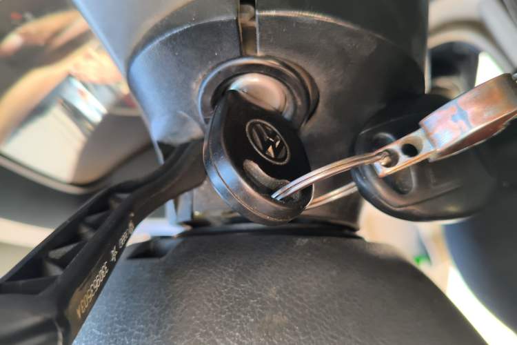 Used Volkswagen Santana Vista 2008 1.8L Manual Comfort Edition Vehicle Key