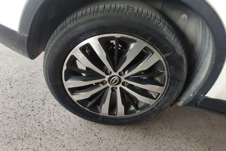 Used GAC Trumpchi GS4 2017 235T Manual Two-Wheel Drive Luxury Edition
