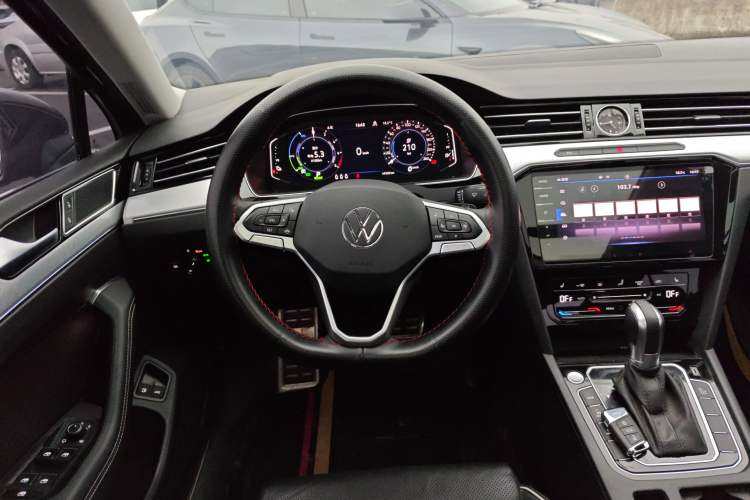 Used Volkswagen Magotan GTE Plug-in Hybrid 2022 GTE Luxury Model
