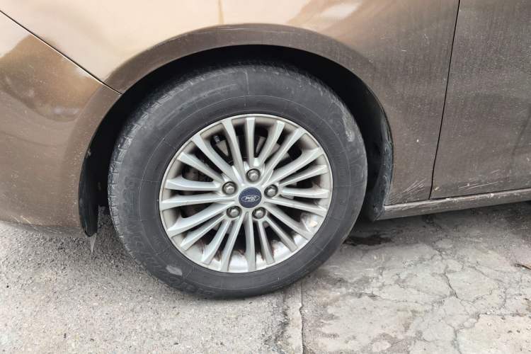 Used Ford Escort 2015 1.5L Manual Comfort Model