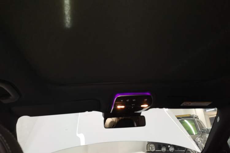 Used Mercedes-Benz C-Class 2024 Facelift C 260 L Night Edition Sport Version Headliner