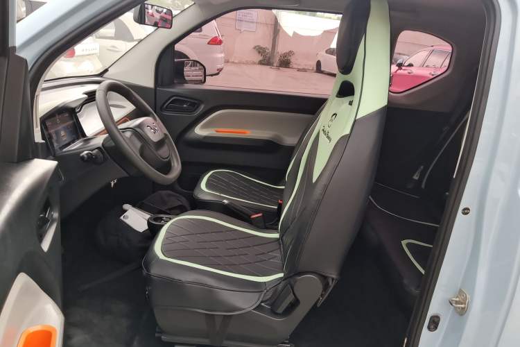 Used Wuling Hongguang MINIEV 2020 Lite Version Lithium Iron Phosphate