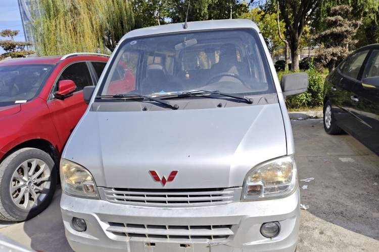 Used Wuling Zhiguang 2015 1.2L Practical LS-I Model

