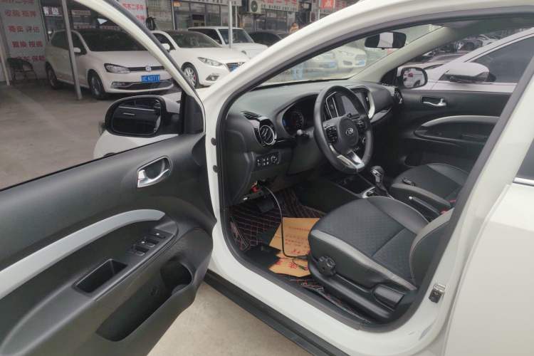Used Kia kx1 Stonic 2019 1.4L Automatic Sport Edition China VI