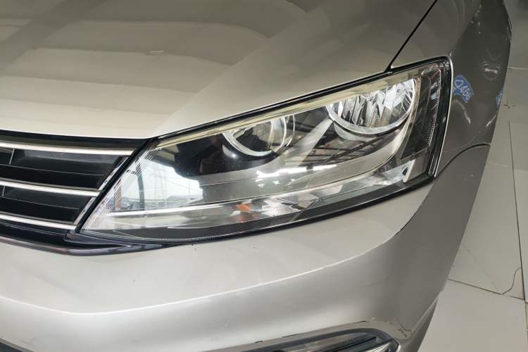 Used Volkswagen Sagitar 2017 180TSI Automatic Luxury Edition