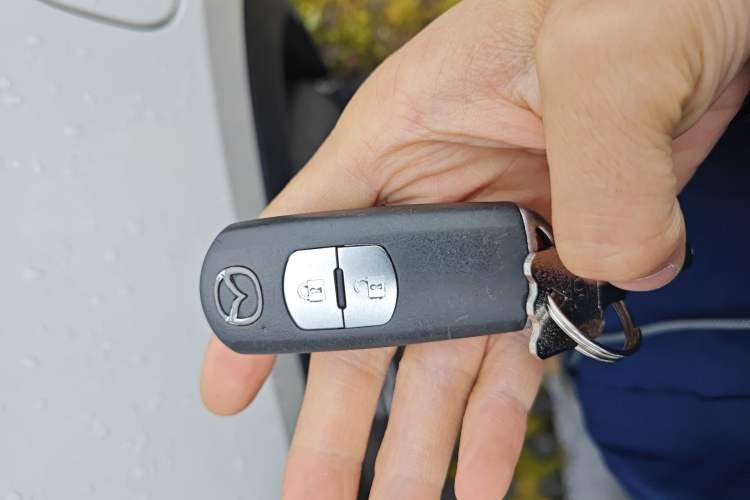 Used Mazda CX-5 2017 2.0L Automatic 2WD ZhiShang Trim China V Standard