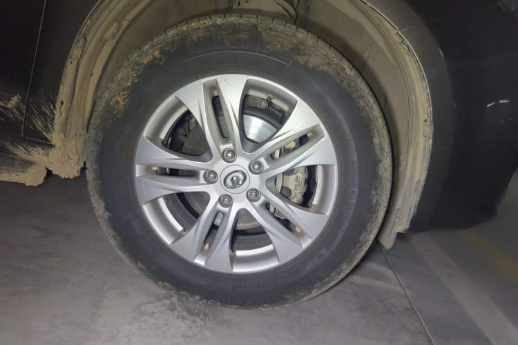 Used Haval H6 2011 2.0L Manual Two-Wheel Drive Elite Version