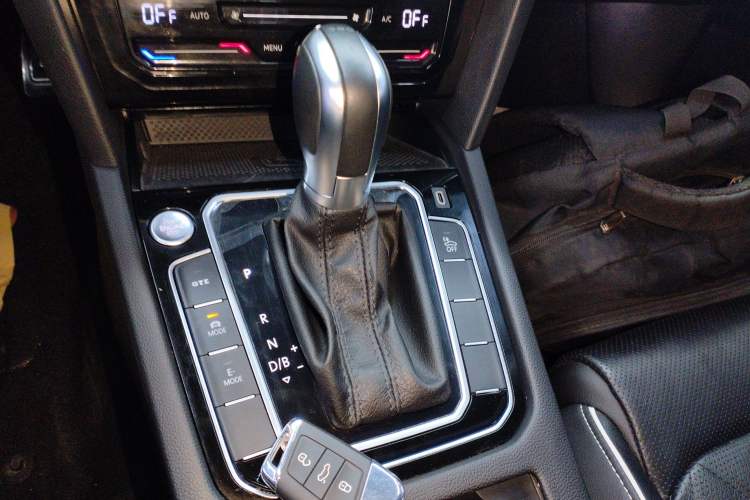 Used Volkswagen Magotan GTE Plug-in Hybrid 2022 GTE Luxury Model