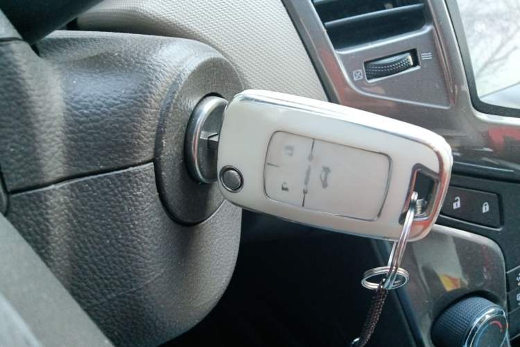 Used Chevrolet Cruze 2015 1.5L Classic SE MT
