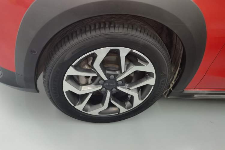 Used Lynk & Co 02 2018 1.5T DCT Two-Wheel Drive Pro Version China V Emission Standard