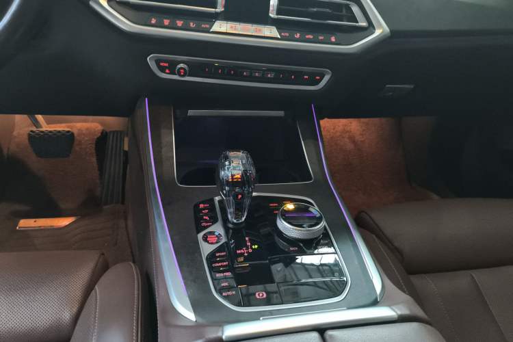 Used BMW X5 2022 xDrive40i Luxury Edition M Sport Package
