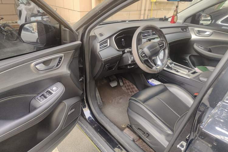 Used Roewe RX5 2020 PLUS 300TGI Automatic Ali National Trend Flagship Edition Driver Seat