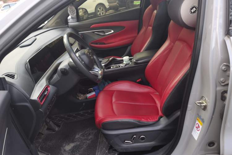 Used Changan UNI-T 2020 1.5T Flagship Version