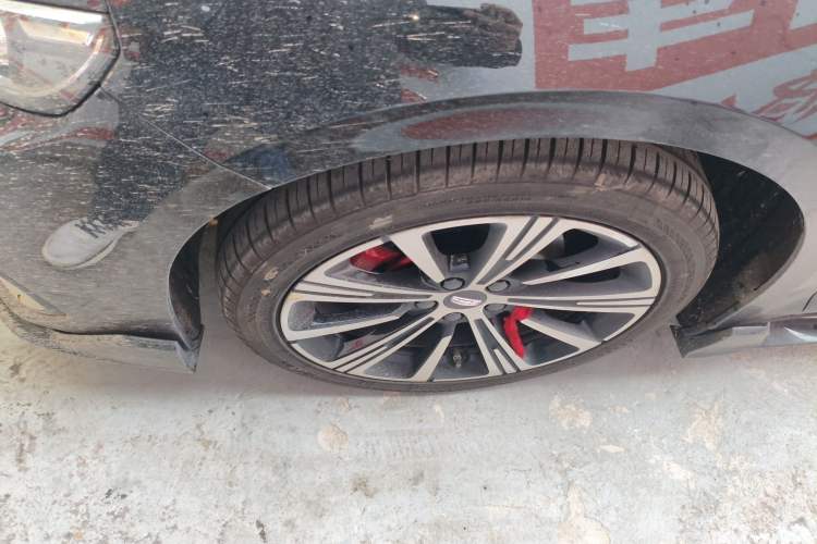 Used Geely Auto Preface 2026 Model Oriental Yao 1.5TD Kunlun Edition Left Front Wheel Hub