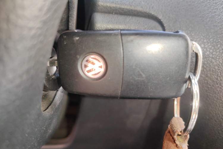 Used Volkswagen Polo 2014 1.6L Automatic Comfort Edition
