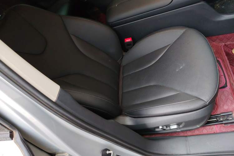 Used Hongqi E-QM5 2024 610 km PLUS